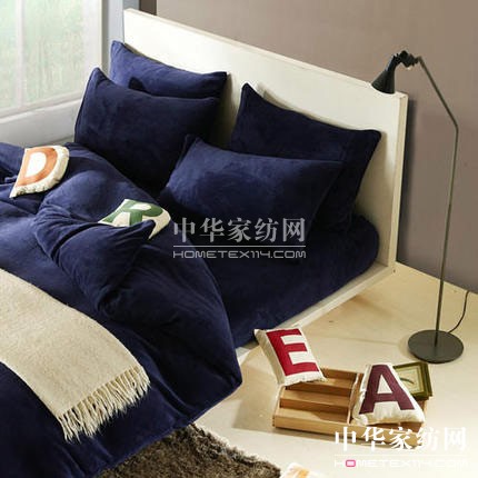 溫暖床品給冬天一個(gè)暖暖的擁抱