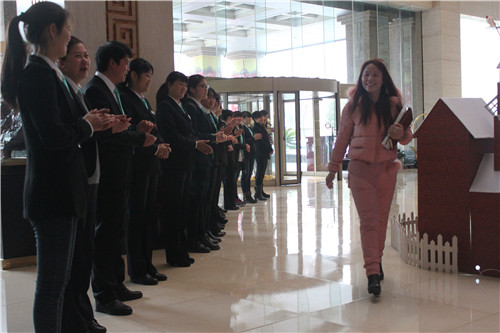 圣富萊2015年春夏新品品鑒會盛大開啟