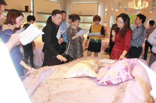 2015美羅家紡秋冬新品評(píng)審會(huì)圓滿落幕