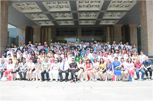 圣富萊家紡“品•迎未來”2015新品發布會啟航