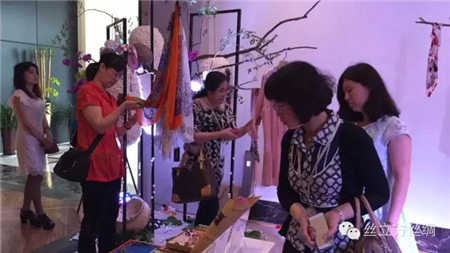 zΘI(y)ɞ(gu)ِΨһ(jing)Ʒٝ