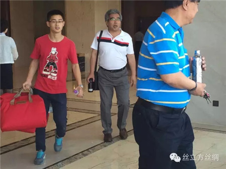 zΘI(y)ɞ(gu)ِΨһ(jing)Ʒٝ