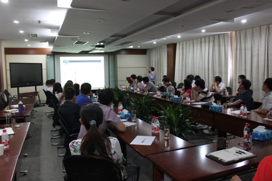 堂皇家紡重點客戶高峰論壇隆重舉行