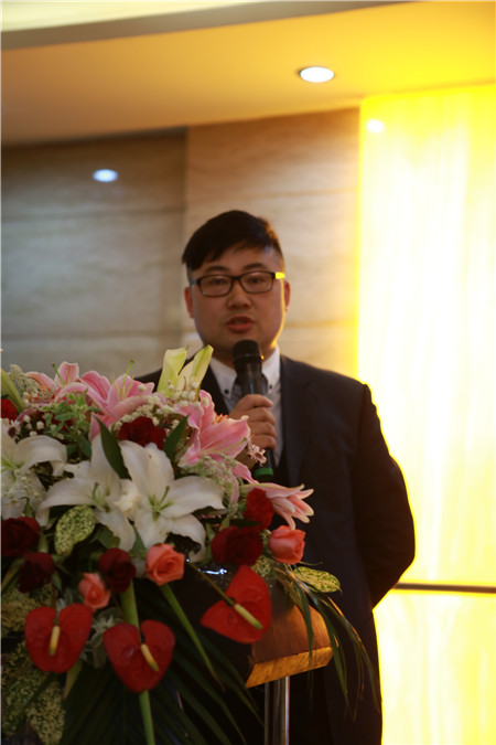 ESTEEMͥҼ2016ﶬƷlAM_