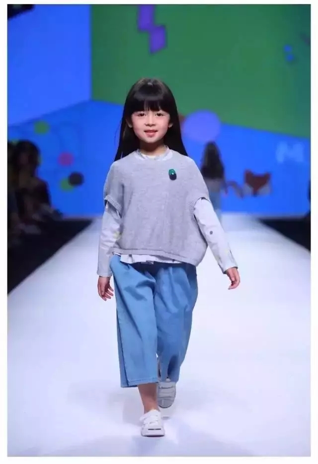 時尚設(shè)計師齊聚FASHIONSHOWCASE—絲博會成為杭州時尚平臺