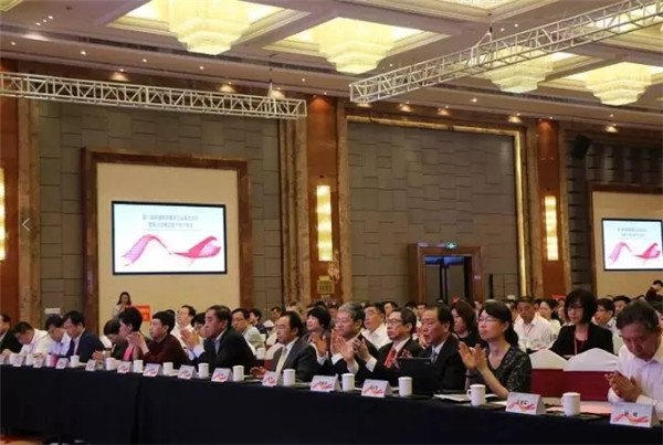 r(sh)пƼcf(xi)ͬ(chung)¡  ЇbI(y)һߺϽzI֮·a(chn)I(y)ӕϵ