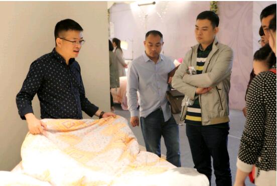 艾萊依家紡2017秋冬新品發(fā)布會(huì)圓滿落幕