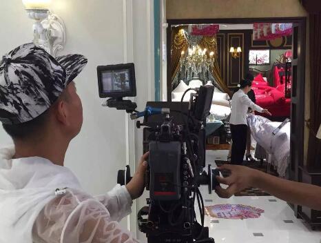 博洋深度植入:電影《會痛的十七歲》9月15日青春上映!