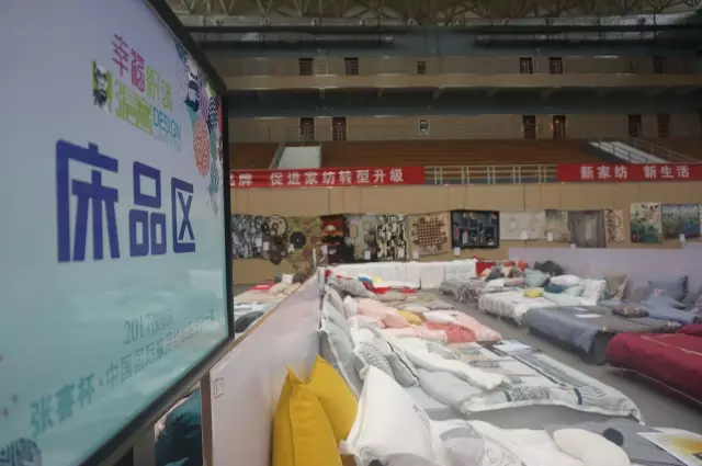 Ҹζϯͨ300Ҽa(chn)ƷŮ