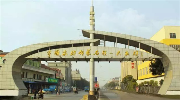 大家好,給大家介紹一下,這是我們家紡大會舉辦地@桐鄉(xiāng)