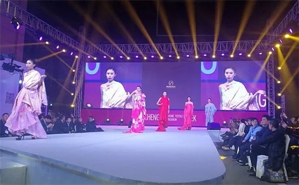 rI(lng)2017ɶҼ•ɶrbݾʆĻ