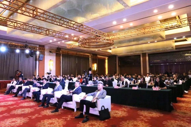 32f壬ɽ9000fԪʮЇҼ彻ו¡_xͨݼҼaI1+3¸