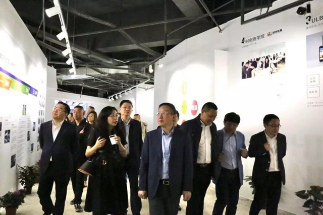 32f壬ɽ9000fԪʮЇҼ彻ו¡_xͨݼҼaI1+3¸