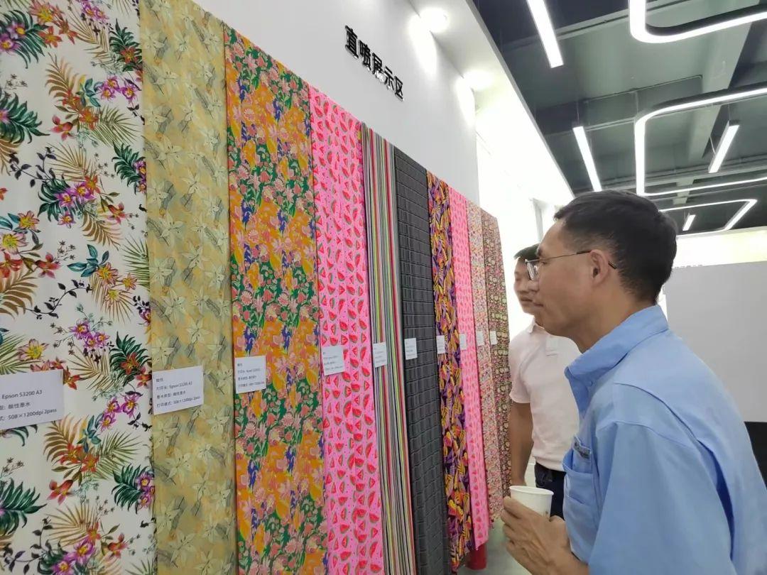 翔彩紡織品數碼印藝展示中心成功揭幕,現場發布多款重磅新品